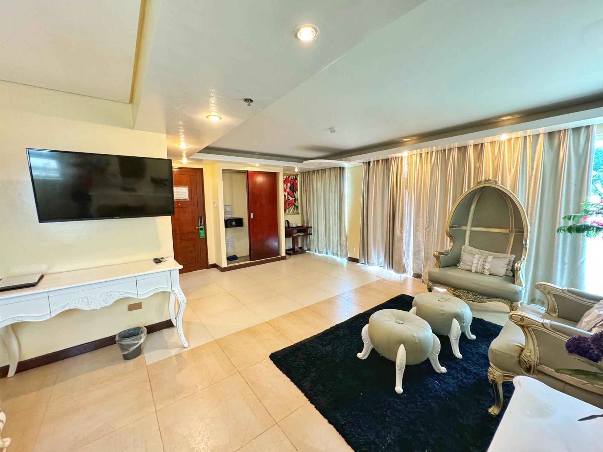 Golden Phoenix Hotel Boracay Manoc-Manoc Exterior photo