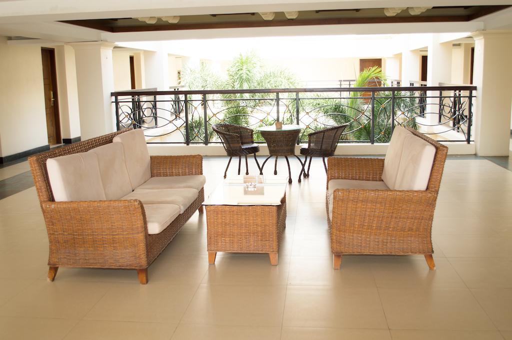 Golden Phoenix Hotel Boracay Manoc-Manoc Exterior photo